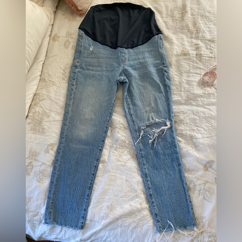 Maternity Over-the-Belly Perfect Vintage Jeans in Coney Wash - Picture 1 of 7